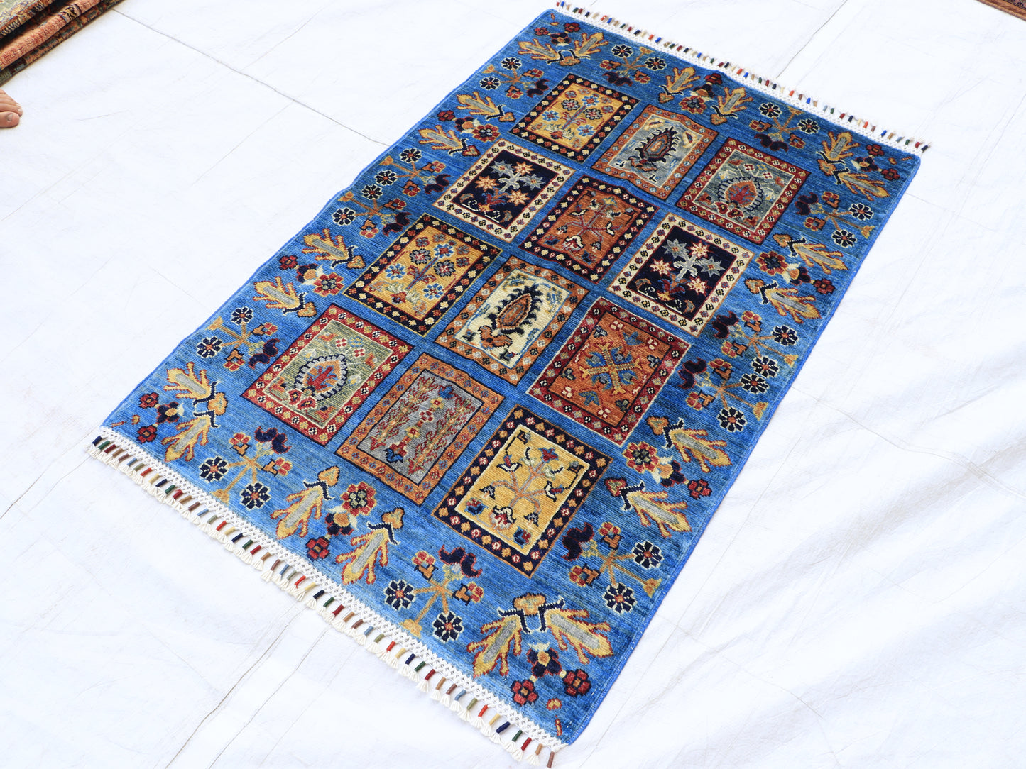 3x4 ft Blue Mirror Design Area Rug