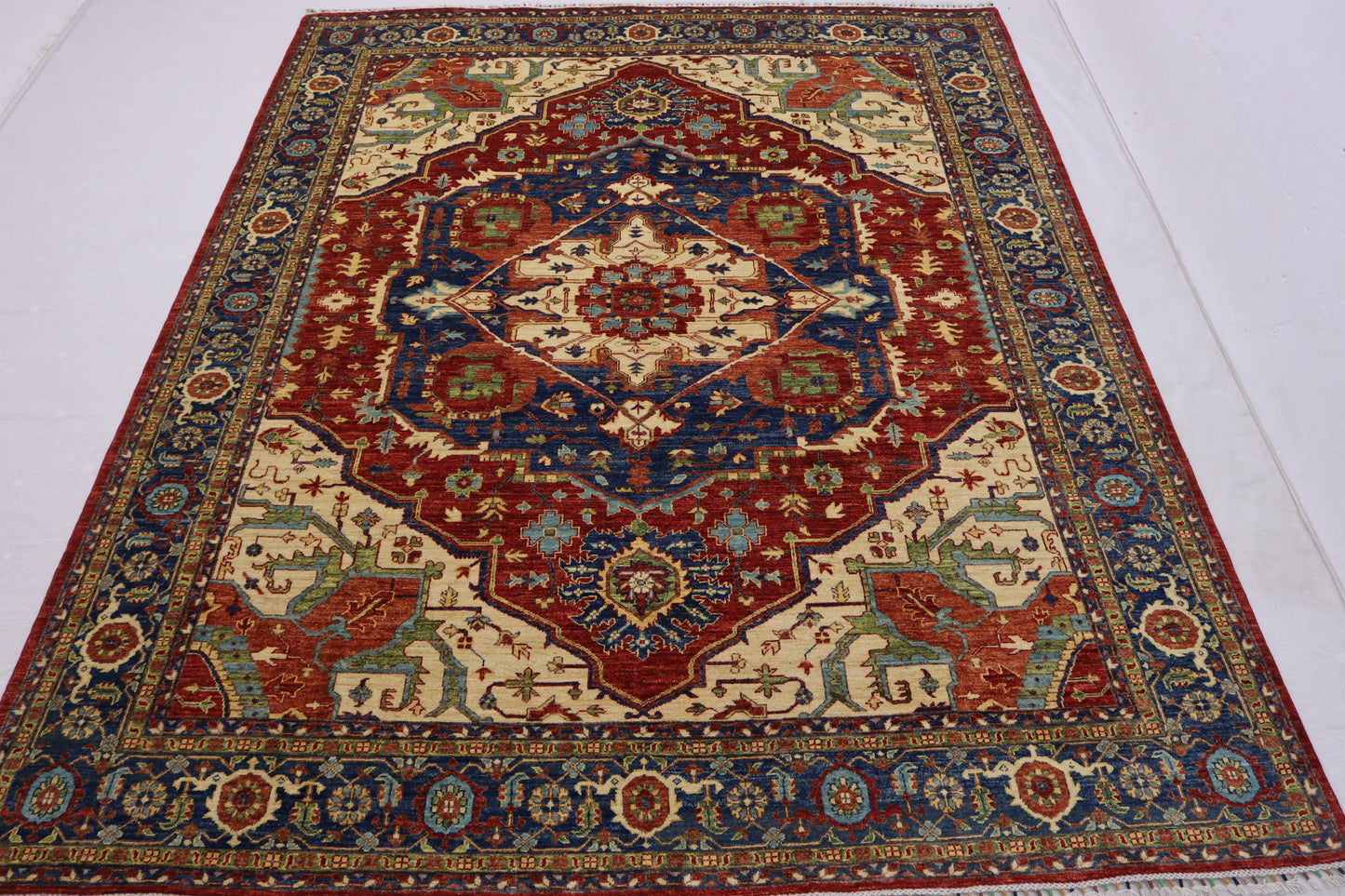 8 x 10 ft Large Heriz Area Rug - Hand Knotted Veg Dyed Wool Medallion Rug