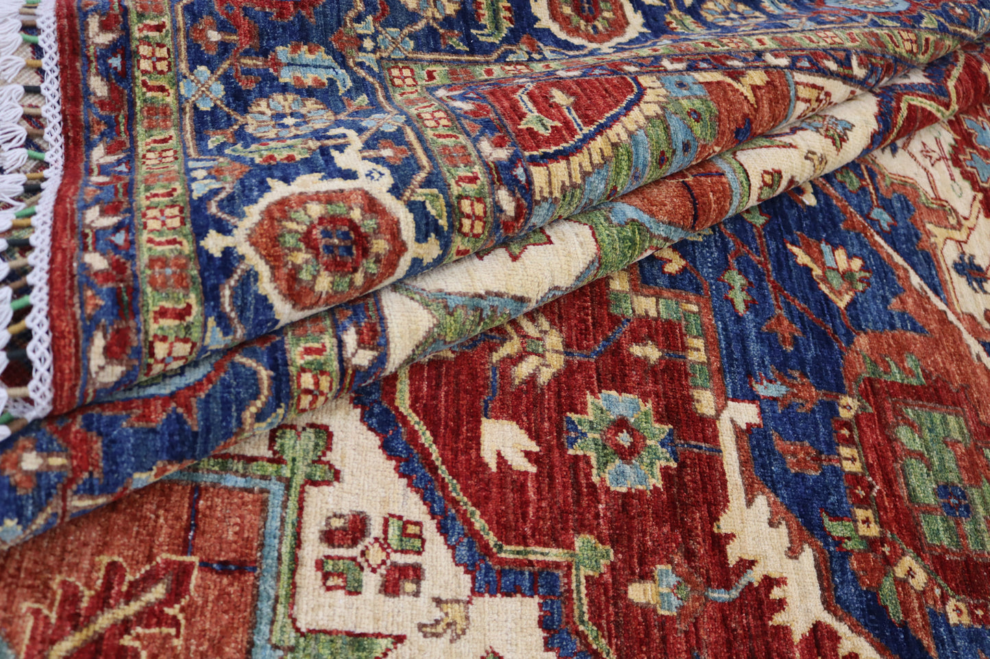 8 x 10 ft Large Heriz Area Rug - Hand Knotted Veg Dyed Wool Medallion Rug