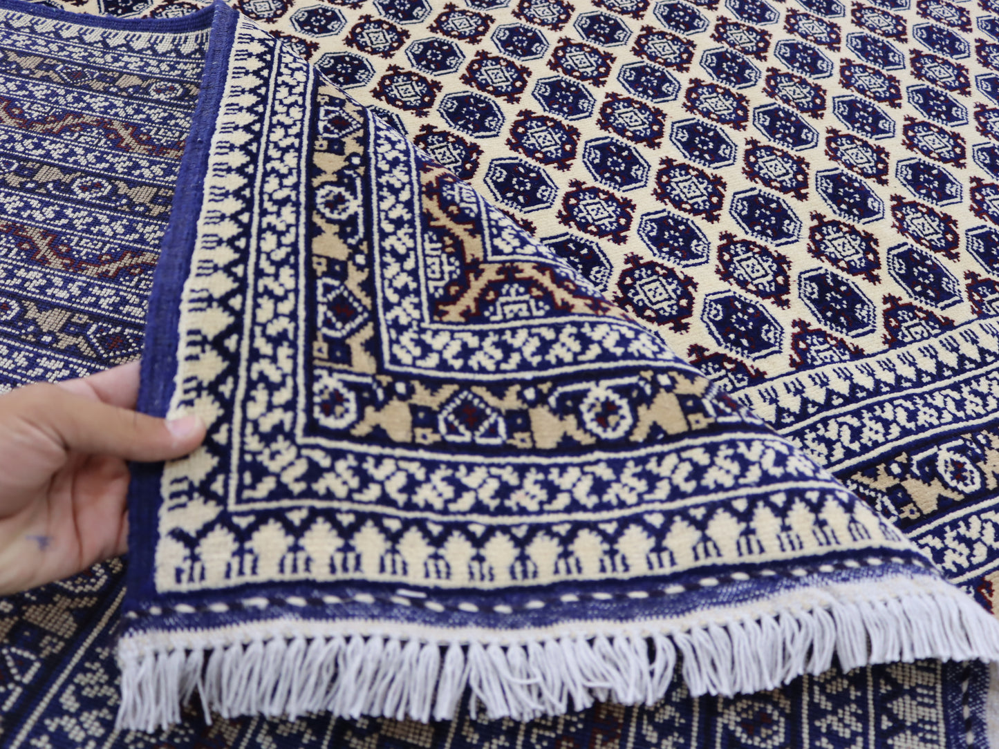 9x12ft Beige Blue Bokhara Rug- khawaja Roshnaye Design