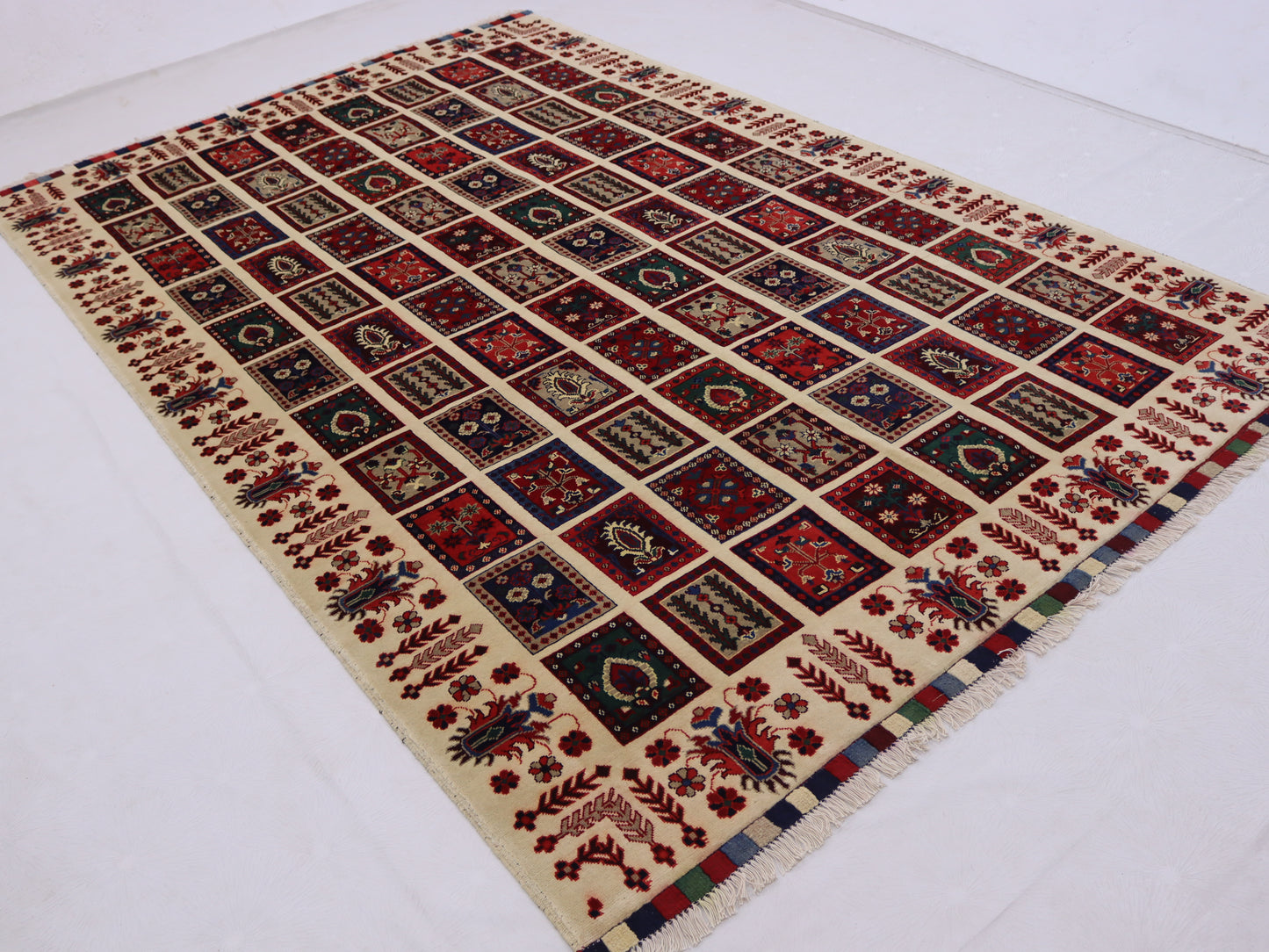 7x10 ft Hand knotted Maranus; Rug; Premium wool