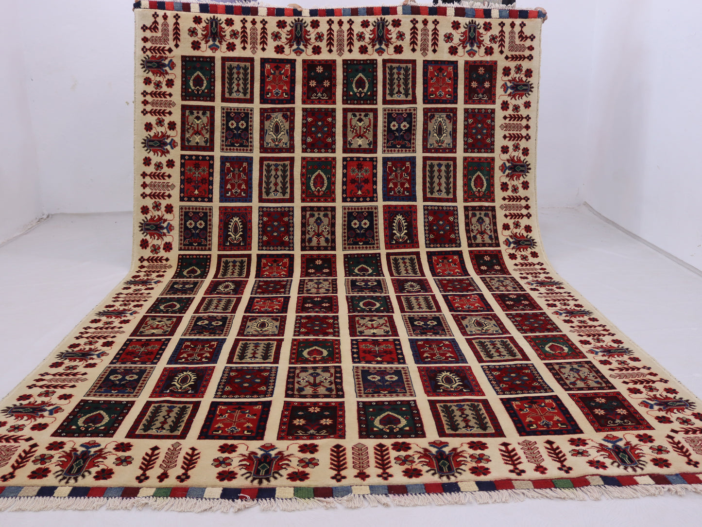 7x10 ft Hand knotted Maranus; Rug; Premium wool