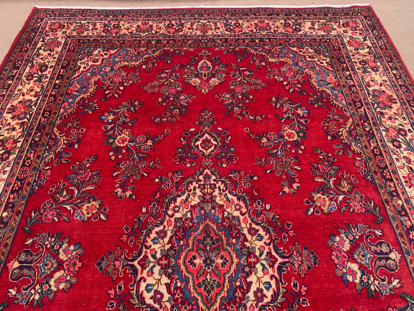 Large Antique Rug 9x12 ft Turkish Heriz design Oriental Rug