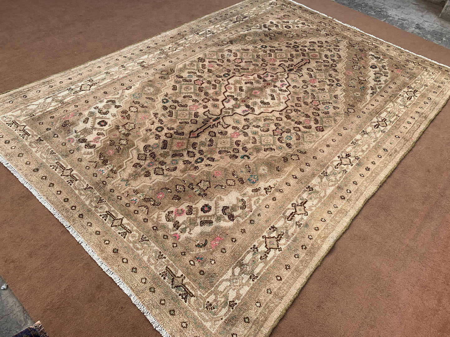 Vintage Collectors Rug 7x10 ft Oriental Caucasian Rug