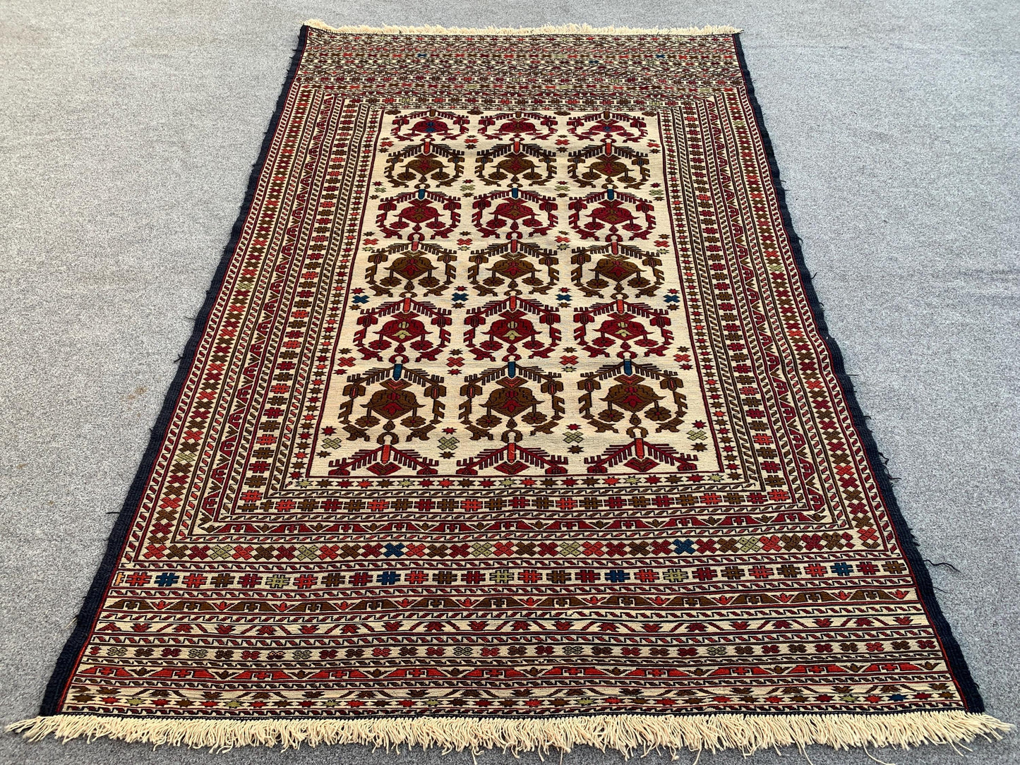 Beige Afghan Kilim Rug 4x6 ft Herati Handmade Wool Sumak Kilim Rug