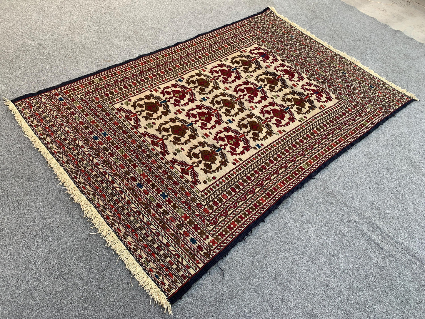 Beige Afghan Kilim Rug 4x6 ft Herati Handmade Wool Sumak Kilim Rug