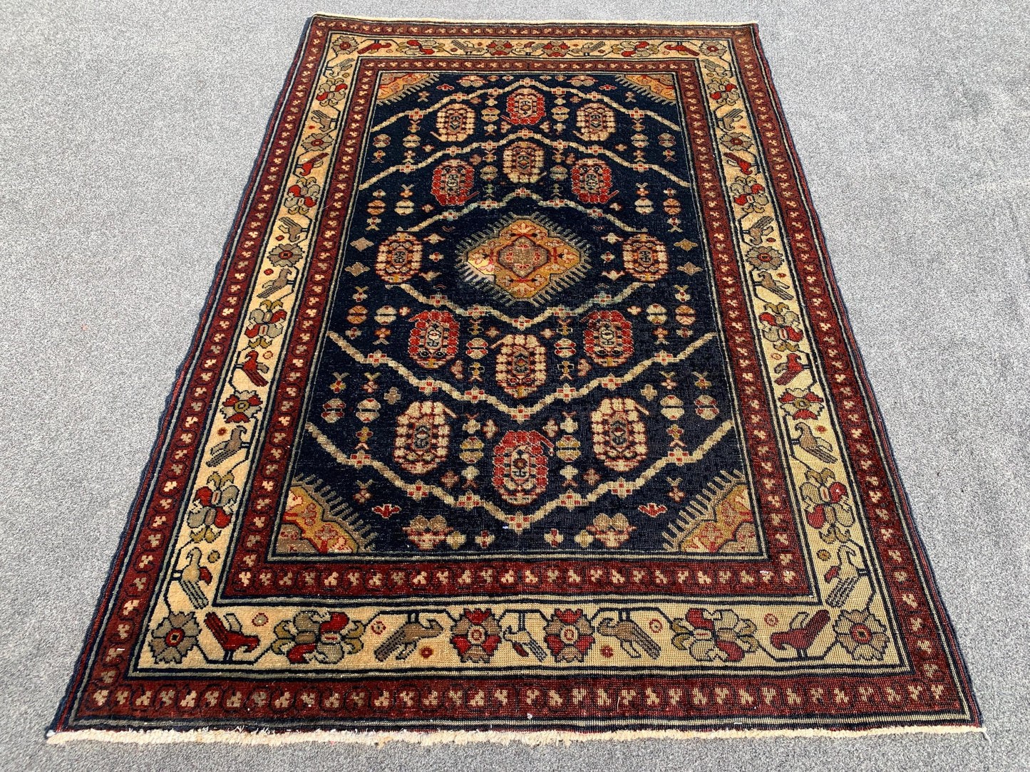 Vintage Turkish design Rug, Small Geometric Rug, Hand Knotted Wool Rug, Antique Area Rug, Low Pile Rug, Bedroom Rug, Kitchen Rug etc 3x5 ft