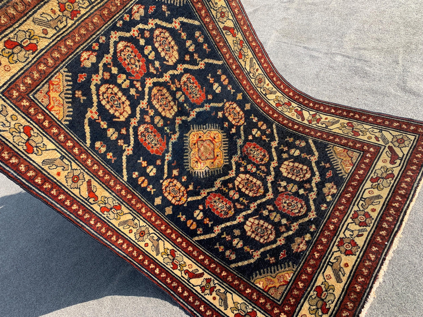 Vintage Turkish design Rug, Small Geometric Rug, Hand Knotted Wool Rug, Antique Area Rug, Low Pile Rug, Bedroom Rug, Kitchen Rug etc 3x5 ft