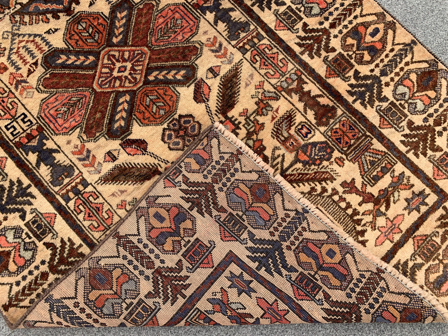 One of a kind Vintage Rug 3x4 ft Afghan Florals Rug, Turkmen Hand Knotted Wool Rug, Tribal Baluchi Rug, Antique Floral Rug Living Room Rug.