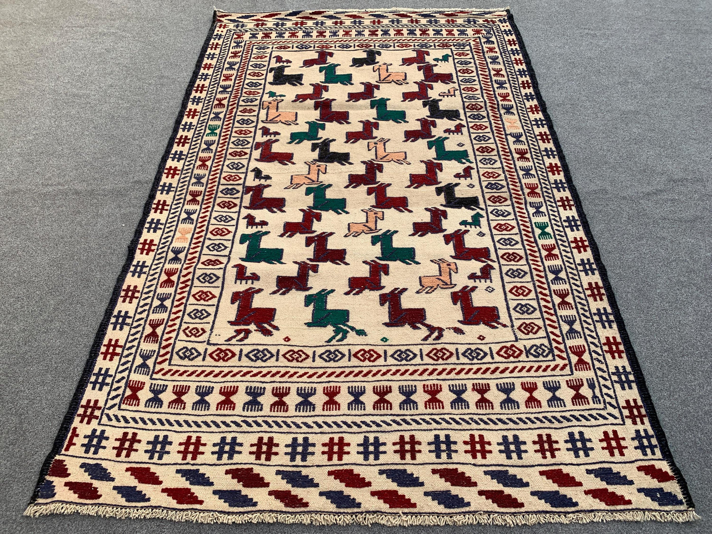 4x6 Ft Vintage Soumak kilim Rug, Afghan Handmade kilim Rug, Pictorial Kilim Rug, Oriental Rug, Wall Decor Rug, Rugs for Bedroom Hallway Rug.