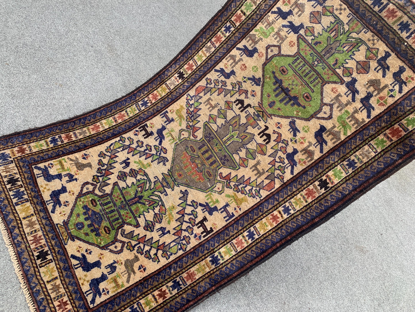 3x5 Ft Vintage Pictorial Rug, Afghan Handmade Rug, Low Pile Rug, Antique Baluchi Rug Oriental Wool Rug, Rugs for Bedroom Kitchen Hallway Rug