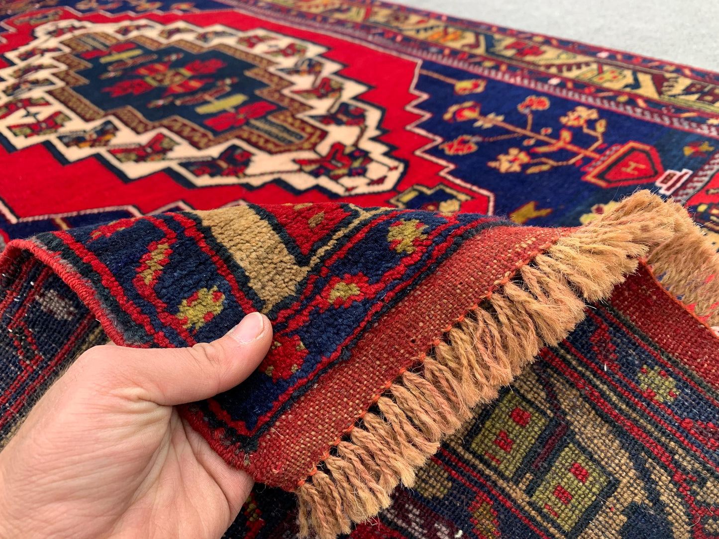 Vintage Afghan Rug, 4x7 Ft Floral design Rug, Hand Knotted Wool Rug, Geometric Area Rug, Best for Office Rug, Good Quality Rug, Bedroom Rug.