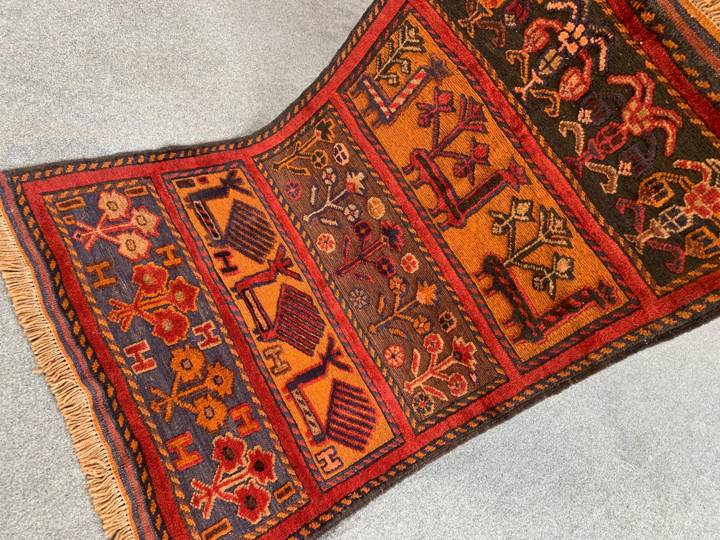 3x4 Ft Amazing Pictorial kilim Rug, Afghan Hand Knotted kilim Rug, Oriental Rug, Herat kilim Rug, Best for Kids Room Rug, Floral design Rug.