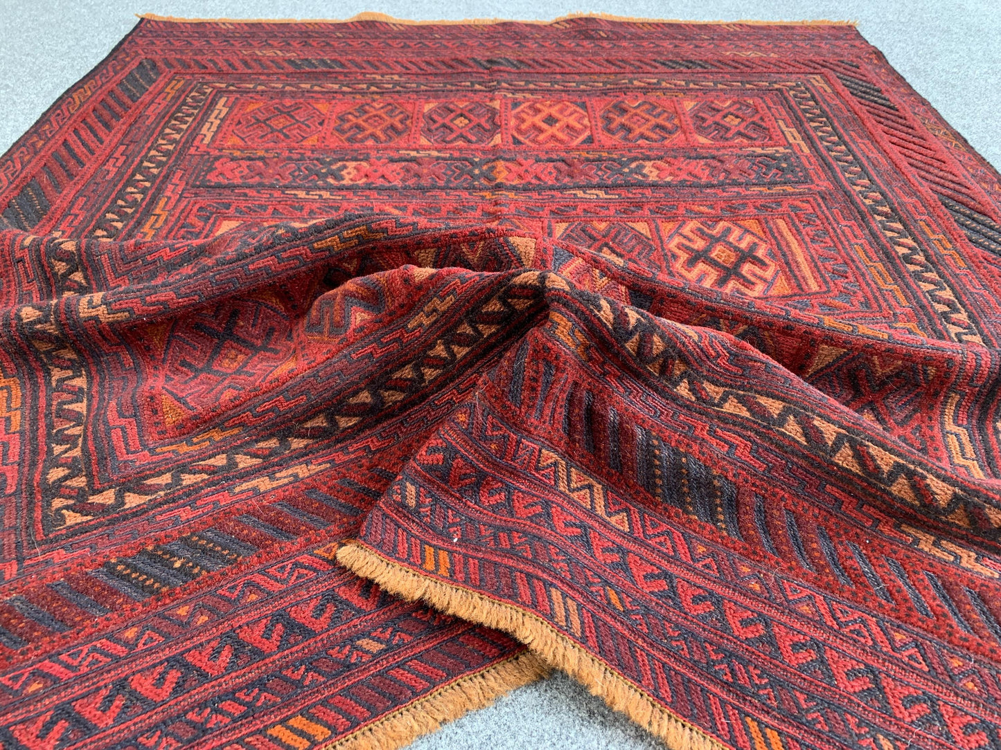 4x4 Ft Amazing Afghan kilim Rug, Hand knotted Herati kilim Rug, Barjasta design Rug, Oriental kilim Rug, Rugs for Bedroom Rug, Hallway Rug.