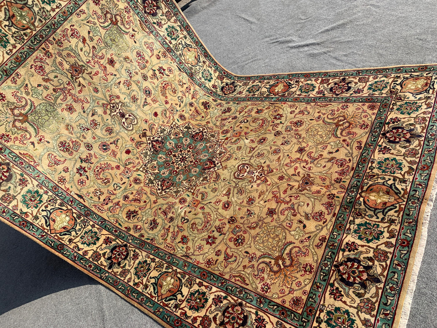 6x9 Ft Amazing Afghan Vintage Rug, Natural Hand Knotted Wool Rug, High Quality Rug Oriental Rug Home Decor Rug, Bedroom Rug Living Room Rug.