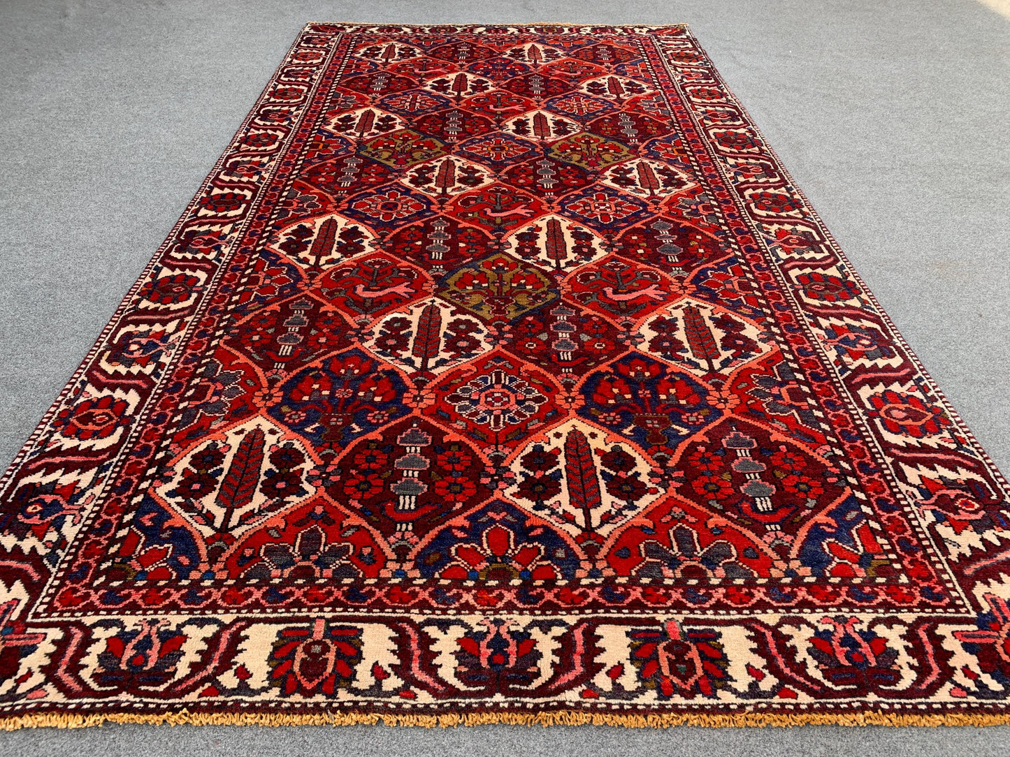 Vintage Rug 5x9 Ft Birds Floral design Rug, Afghan Hand Knotted Rug, Oriental Wool Rug, Turkmen Tribal Rug, Home Decor Rug, Living Room Rug.