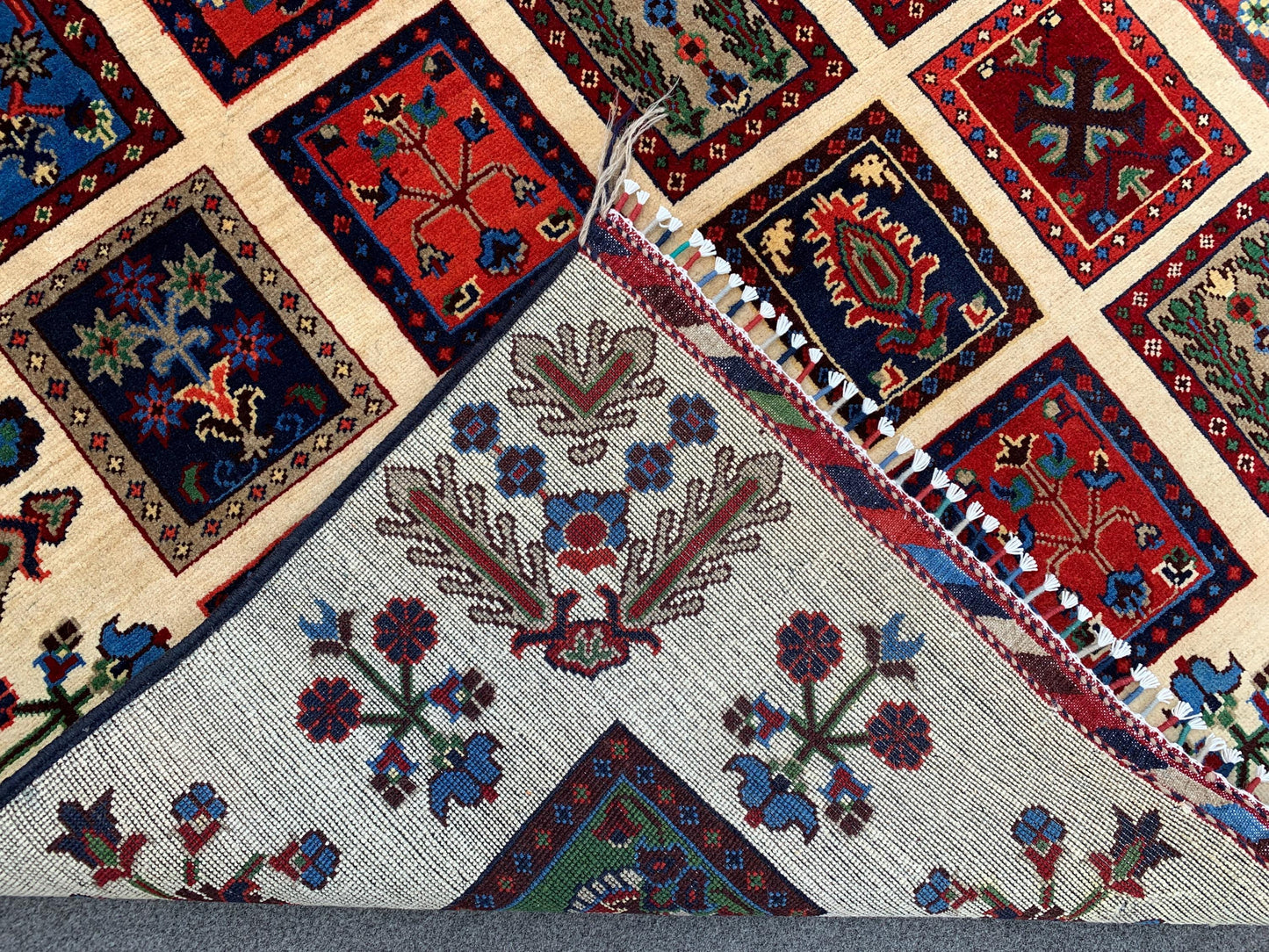 5x6 Ft Amazing Afghan Rug, Natural Hand Knotted Rug, Checkered Floral design Rug, Good Pile Rug, Oriental Wool Rug, Bedroom Living Room Rug.