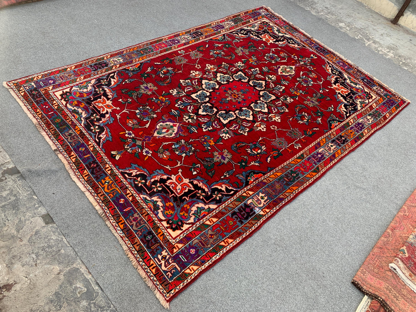Amazing Vintage Rug 6x9 Ft Afghan Hand knotted Wool Rug, Geometric Area Rug, Oriental Tribal Rug, Best for Dining Table Rug Living Room Rug.