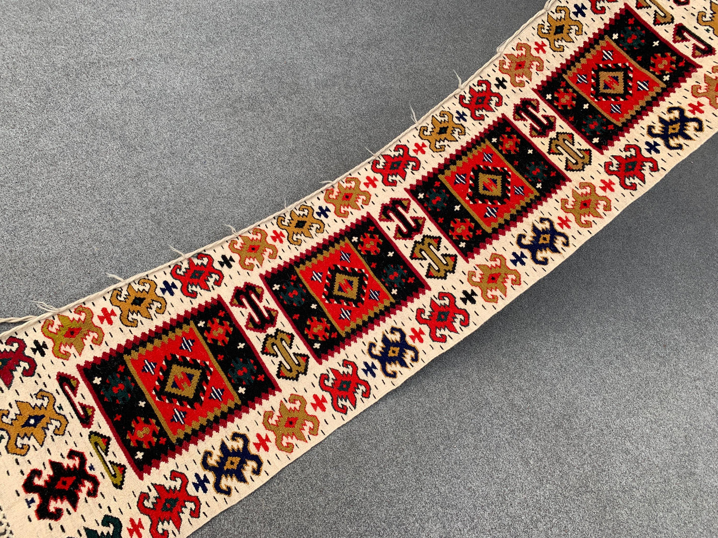 Runner kilim Rug 2x6 Ft Vintage Turkish design kilim Rug, Natural Hand knotted Runner kilim Rug, Oriental Wool kilim Rug, Hallway Runner Rug