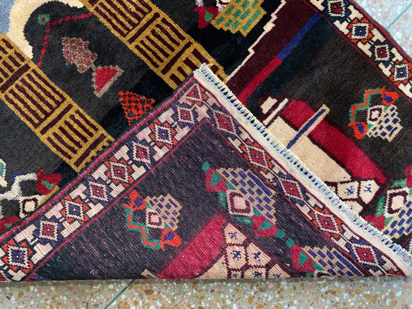 Small Vintage Pictorial Rug, Afghan Handmade Wool Rug, Oriental Wool Rug, One of a kind Rug, Best for Wall Hanging Hallway Rug, 2.6 x 3.8 Ft