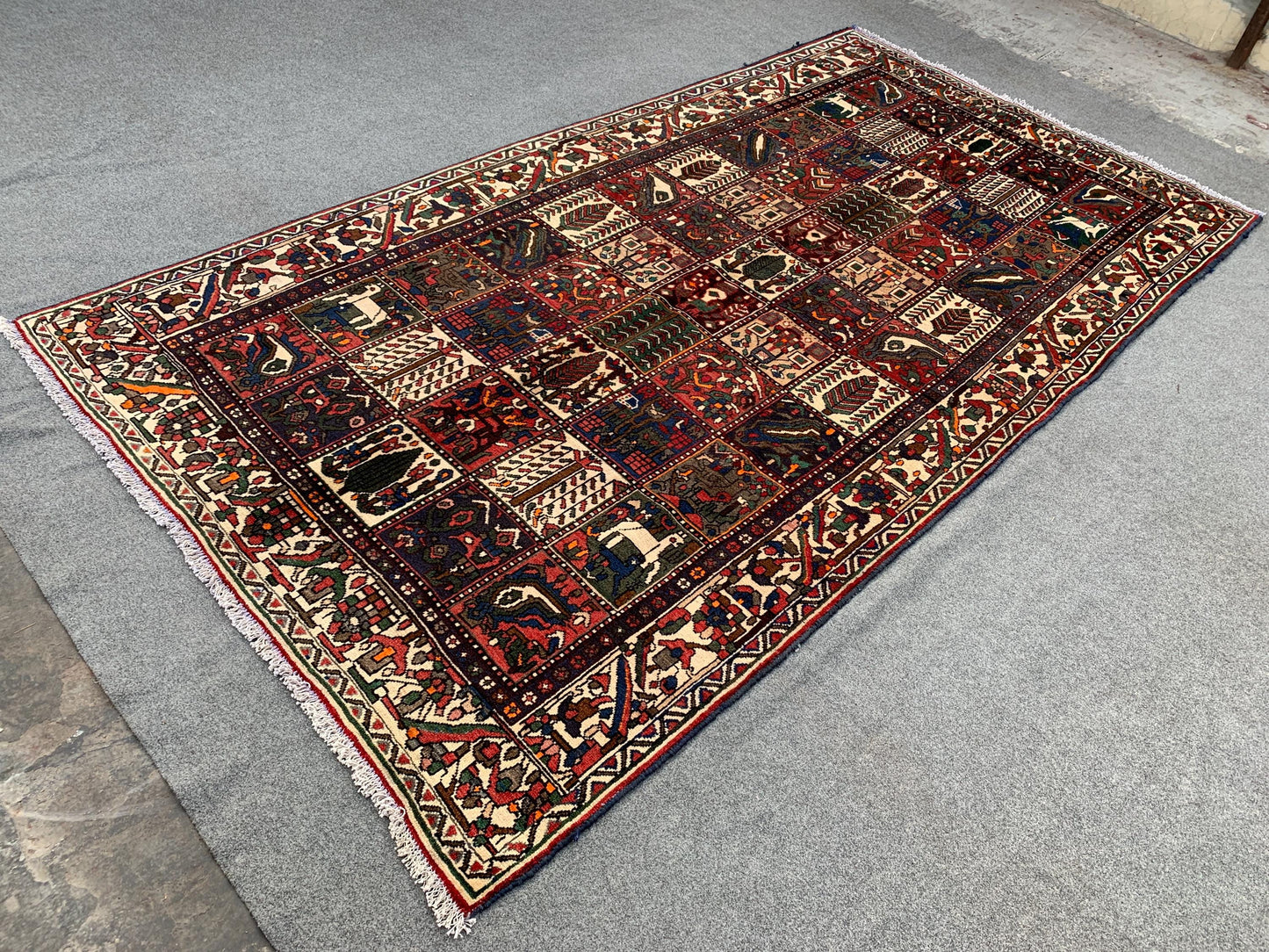 5x10 Ft Vintage Pictorial Rug, Afghan Hand Knotted Rug, Oriental Wool Rug, Antique Tribal Rug, Home Decor Rug, Bedroom Rug, Living Room Rug.