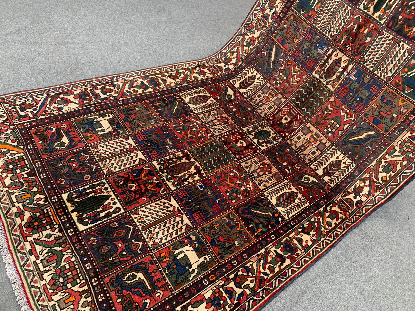5x10 Ft Vintage Pictorial Rug, Afghan Hand Knotted Rug, Oriental Wool Rug, Antique Tribal Rug, Home Decor Rug, Bedroom Rug, Living Room Rug.