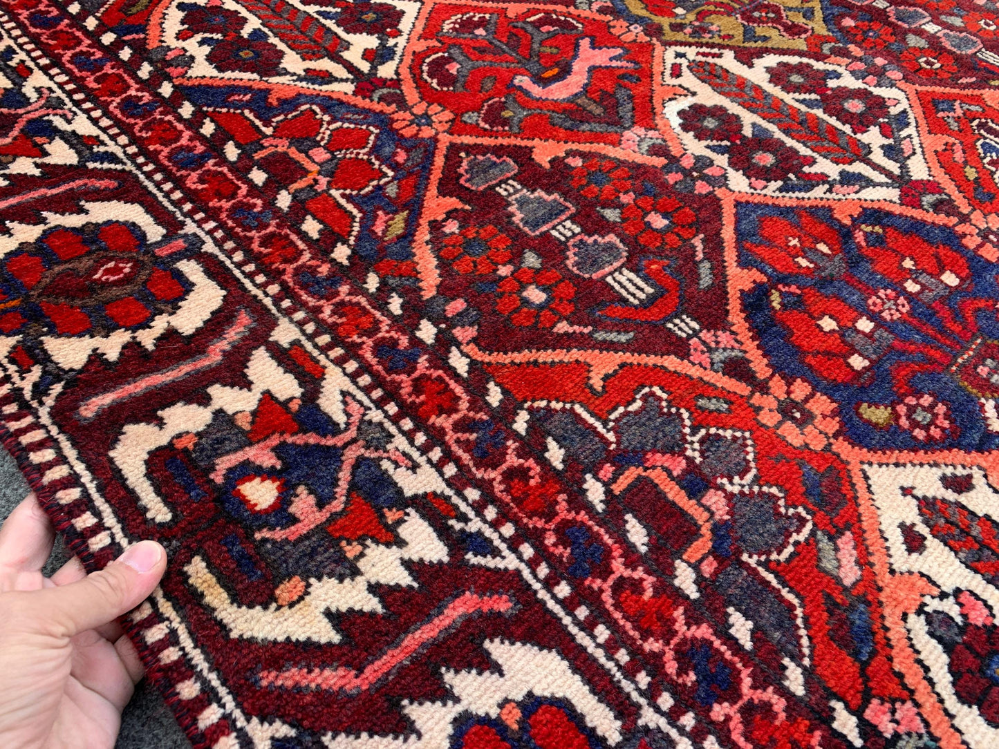 Vintage Rug 5x9 Ft Birds Floral design Rug, Afghan Hand Knotted Rug, Oriental Wool Rug, Turkmen Tribal Rug, Home Decor Rug, Living Room Rug.