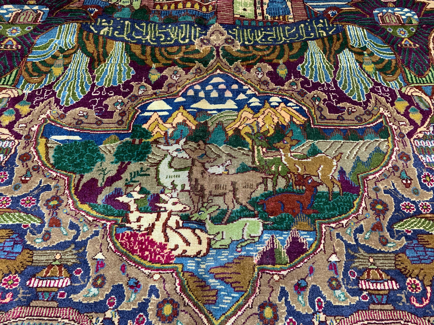 9x12 Ft Antique Pictorial Animal Rug, Hand knotted Vintage Wool Rug, Home decor Rug, Afghan Oriental Rug, Dining Table Rug, Living Room Rug.