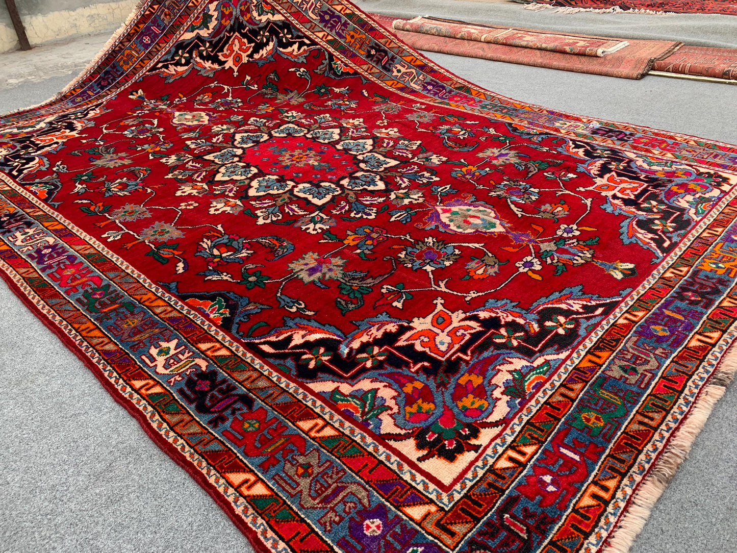 Amazing Vintage Rug 6x9 Ft Afghan Hand knotted Wool Rug, Geometric Area Rug, Oriental Tribal Rug, Best for Dining Table Rug Living Room Rug.