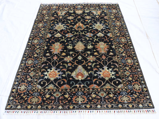 5x8 ft Black Sultani Area Rug