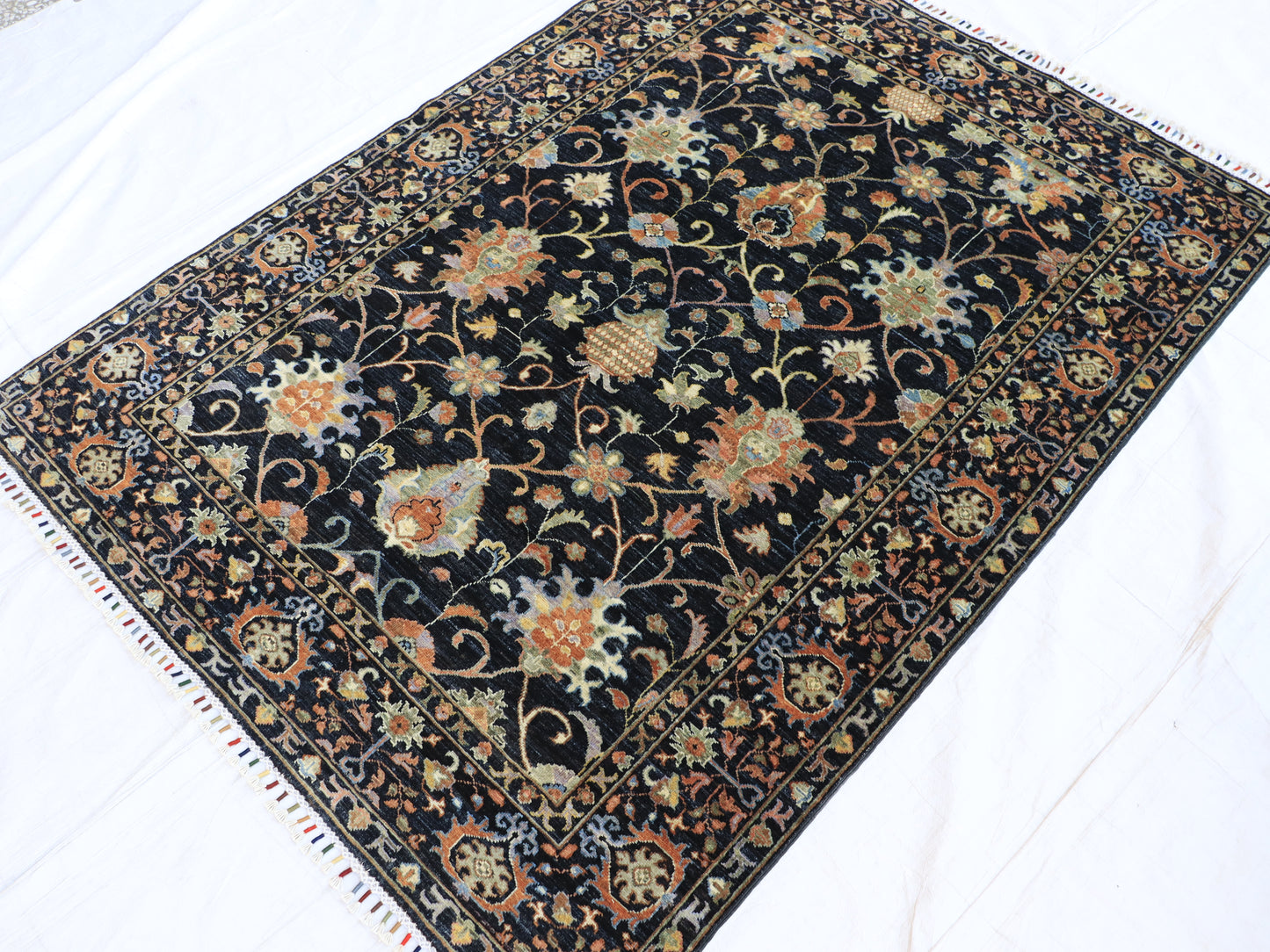 5x8 ft Black Sultani Area Rug