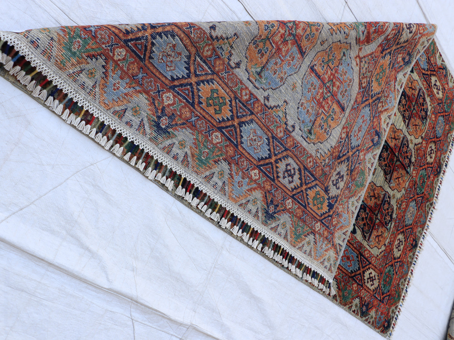 5x7 ft Multicolored Waziri Naqsha Area Rug