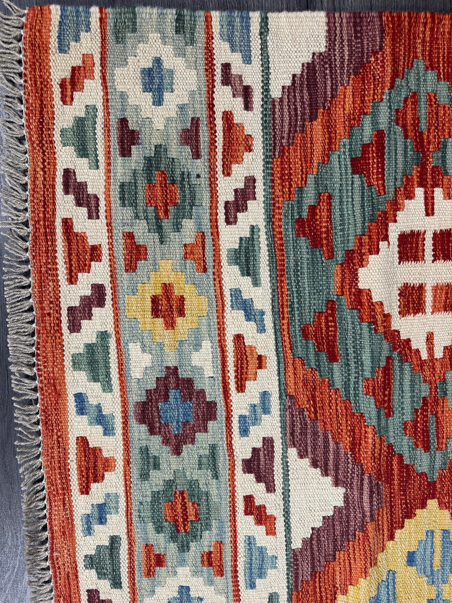 5x7 ft Multicolored Kilim Area Rug