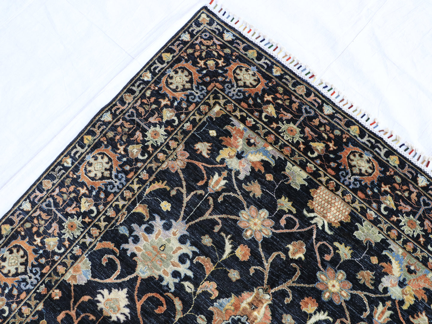 5x8 ft Black Sultani Area Rug