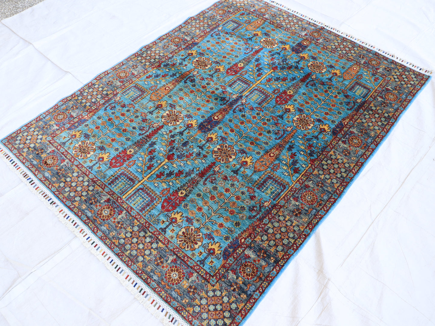 5x7 ft Blue Pictorial Area Rug