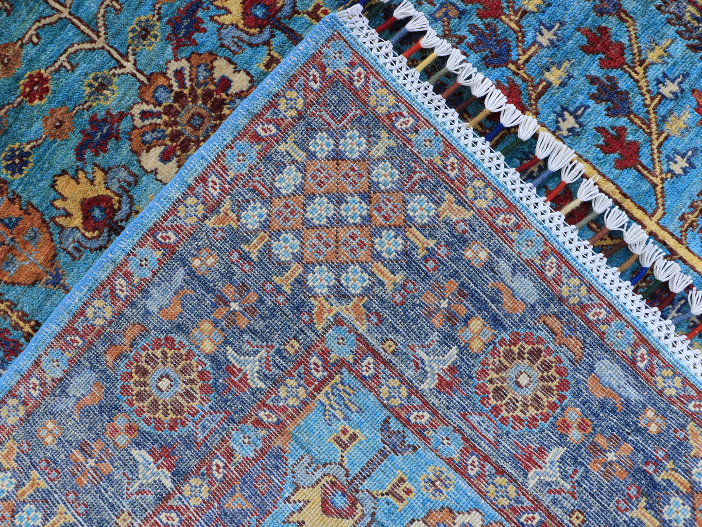 5x7 ft Blue Pictorial Area Rug