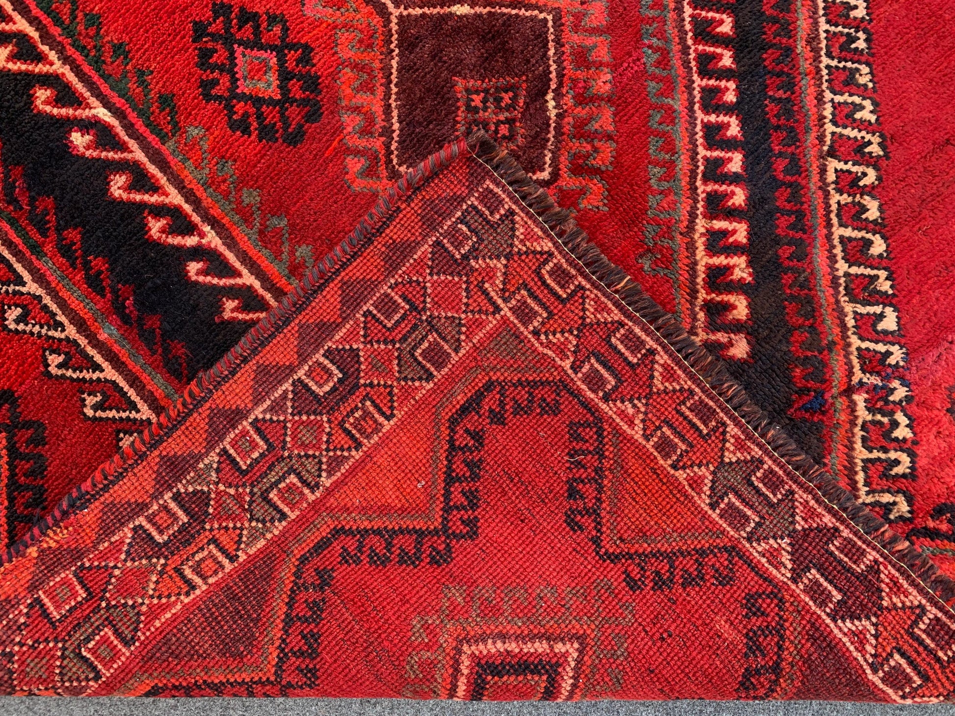 5x9 ft Vintage Red Rug Afghan Handmade Rug, Caucasian design Rug, Geometric Rug, Oriental Wool Rug, Tribal Antique Rug Entryway Bedroom Rug.