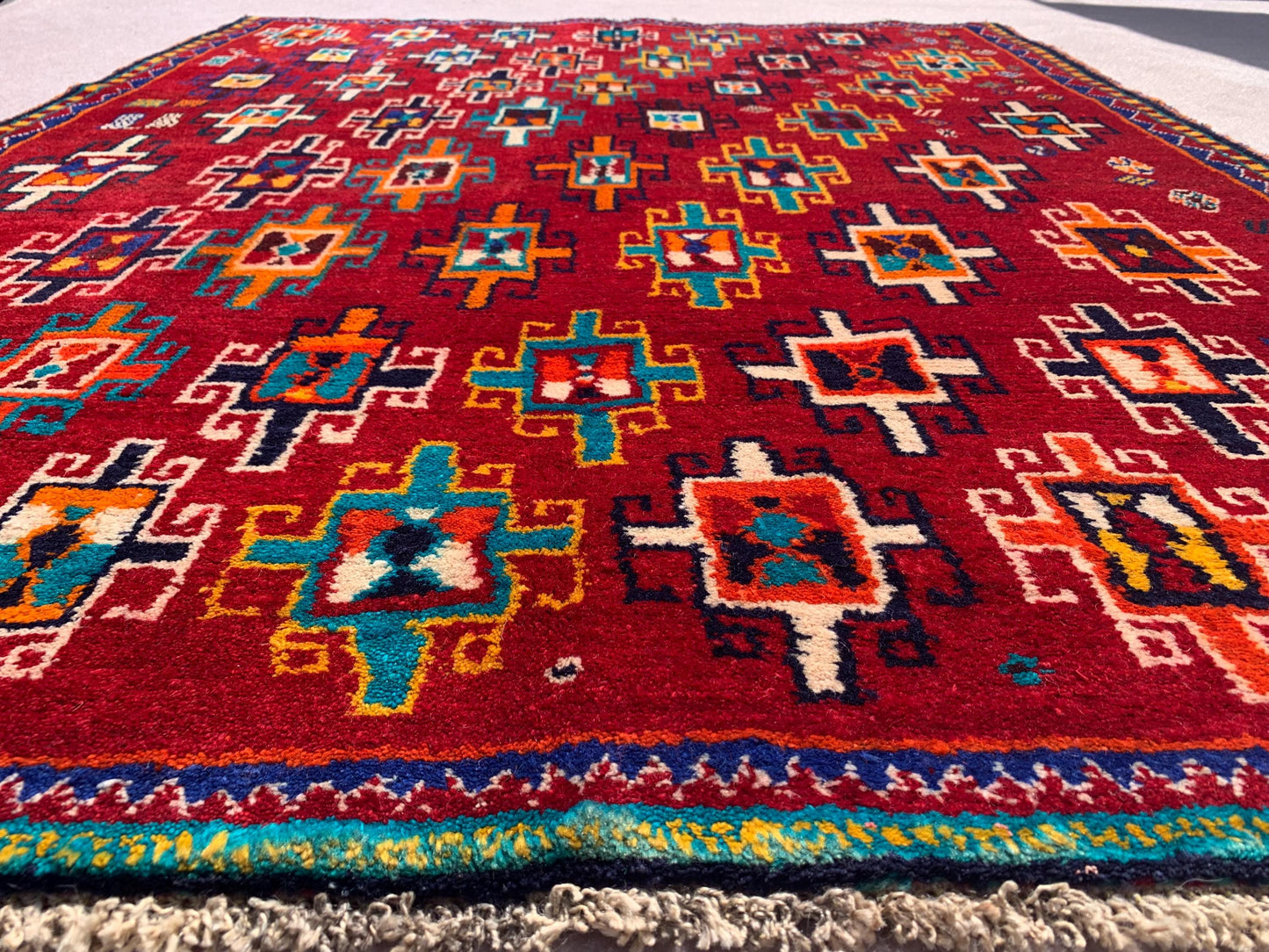 Vintage Red Rug 4x6 ft Handmade Afghan Wool Rug, Tribal Turkmen Rug Multi colors Rug, Collectors piece Rug Oriental Antique Rug Bedroom Rug.