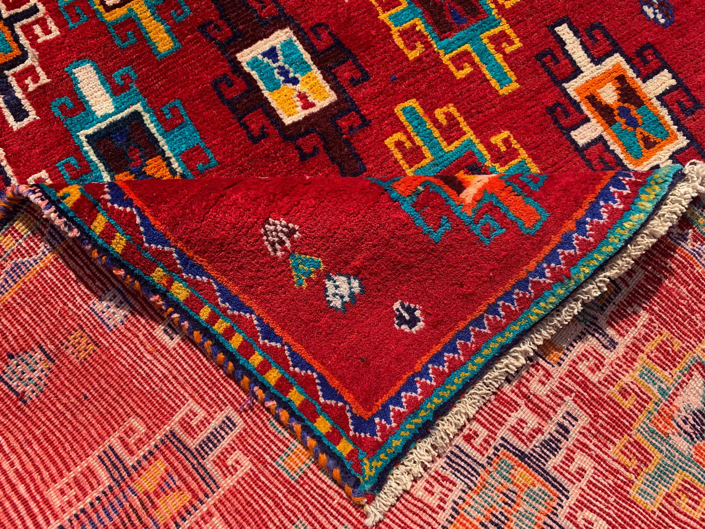 Vintage Red Rug 4x6 ft Handmade Afghan Wool Rug, Tribal Turkmen Rug Multi colors Rug, Collectors piece Rug Oriental Antique Rug Bedroom Rug.