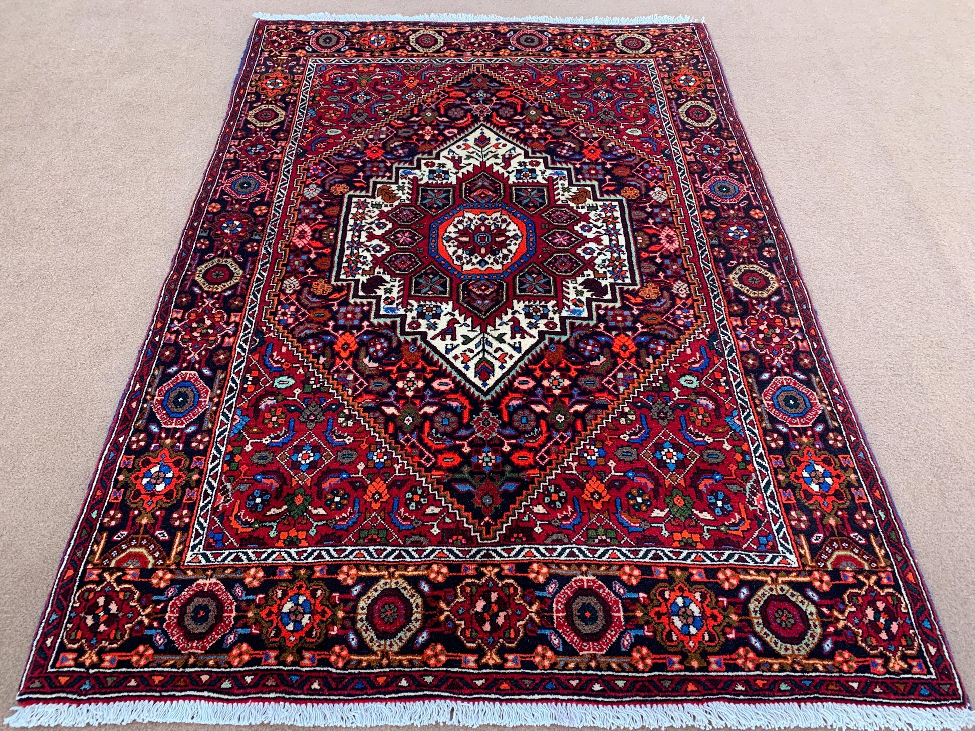 Vintage Heriz Rug 4x5 ft Handmade Wool Rug Turkish Heriz Rug, Oriental Antique Rug Tribal Afghan Rug One of a Kind Gorgeous Rug Bedroom Rug.