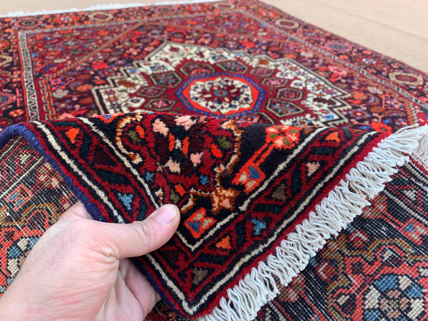 Vintage Heriz Rug 4x5 ft Handmade Wool Rug Turkish Heriz Rug, Oriental Antique Rug Tribal Afghan Rug One of a Kind Gorgeous Rug Bedroom Rug.