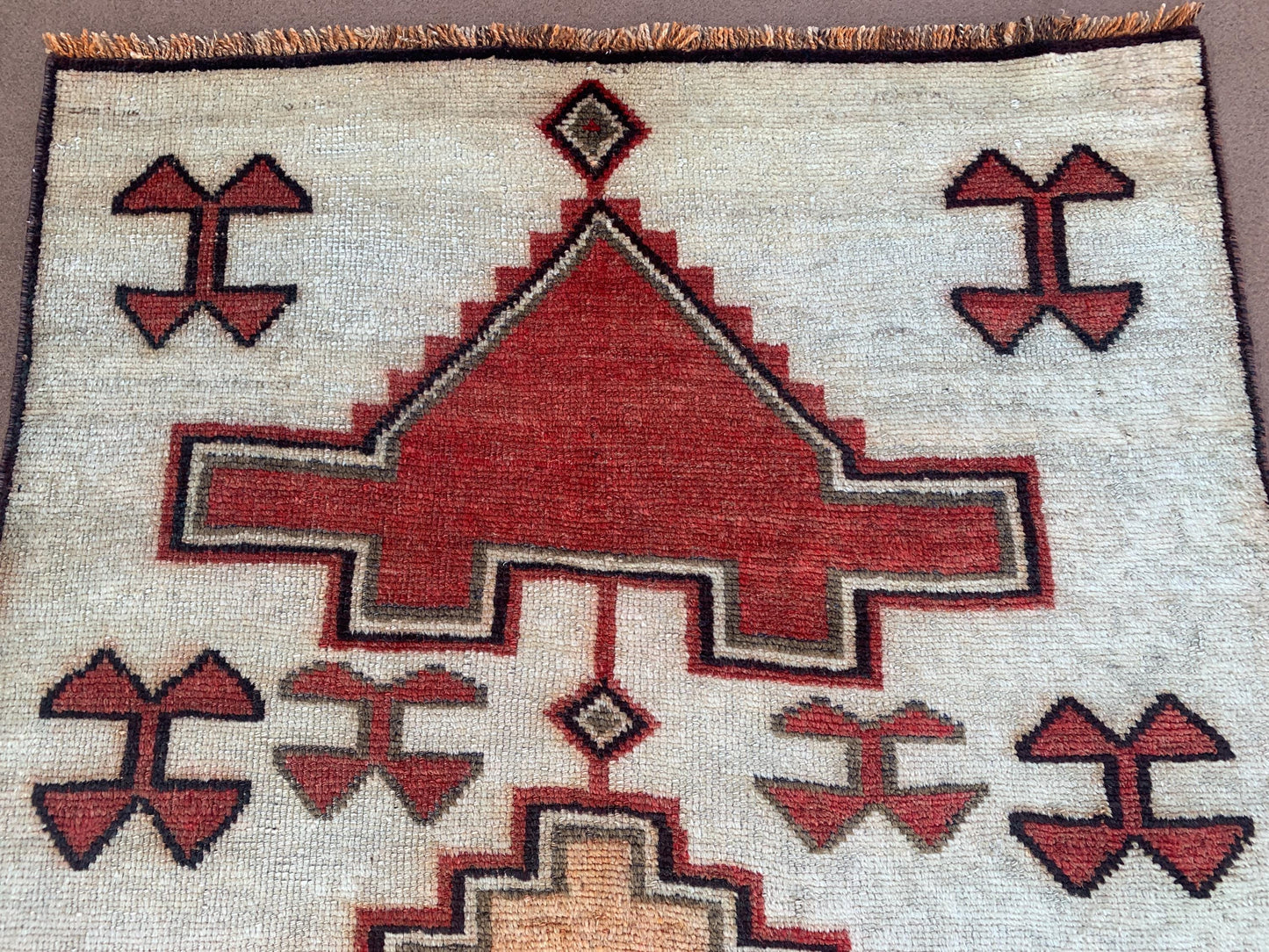 Beige Vintage Rug 4x6 ft Caucasian design Rug Handmade Afghan Rug Tribal Turkmen Rug Oriental Wool Rug Low Pile Rug Kitchen Bedroom Rug etc.