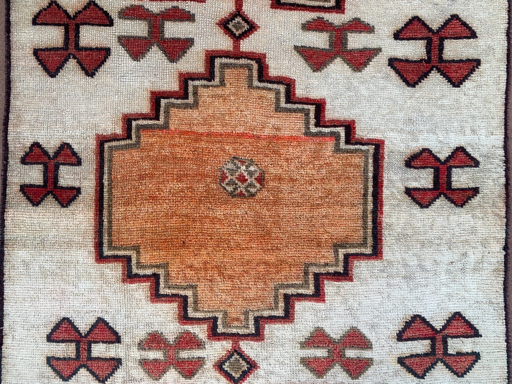 Beige Vintage Rug 4x6 ft Caucasian design Rug Handmade Afghan Rug Tribal Turkmen Rug Oriental Wool Rug Low Pile Rug Kitchen Bedroom Rug etc.