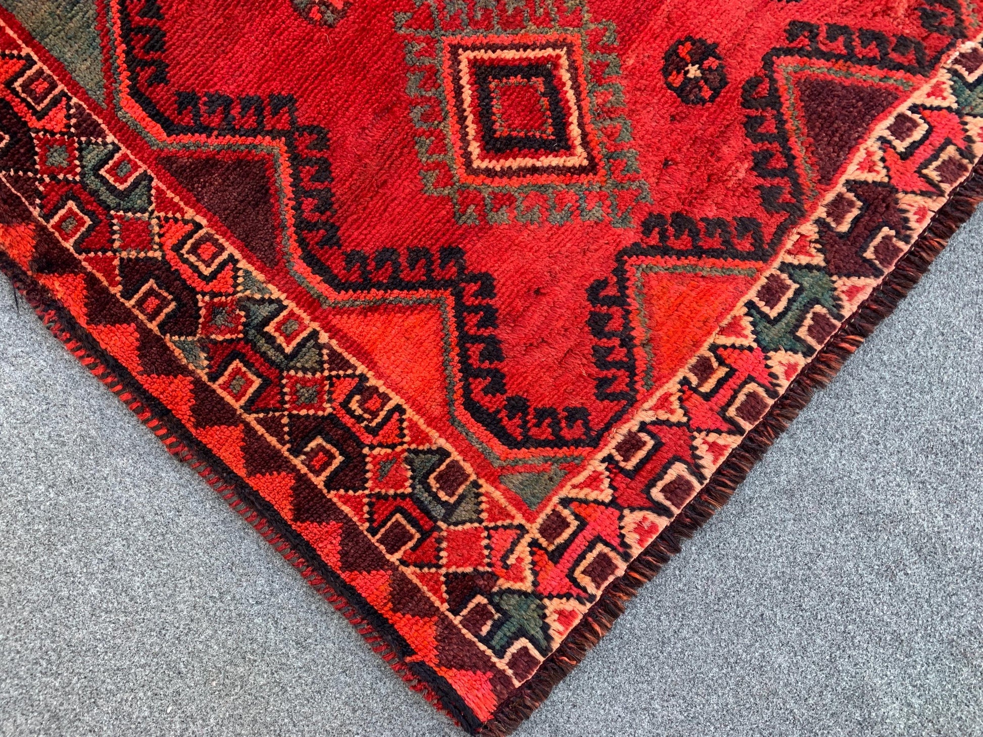 5x9 ft Vintage Red Rug Afghan Handmade Rug, Caucasian design Rug, Geometric Rug, Oriental Wool Rug, Tribal Antique Rug Entryway Bedroom Rug.