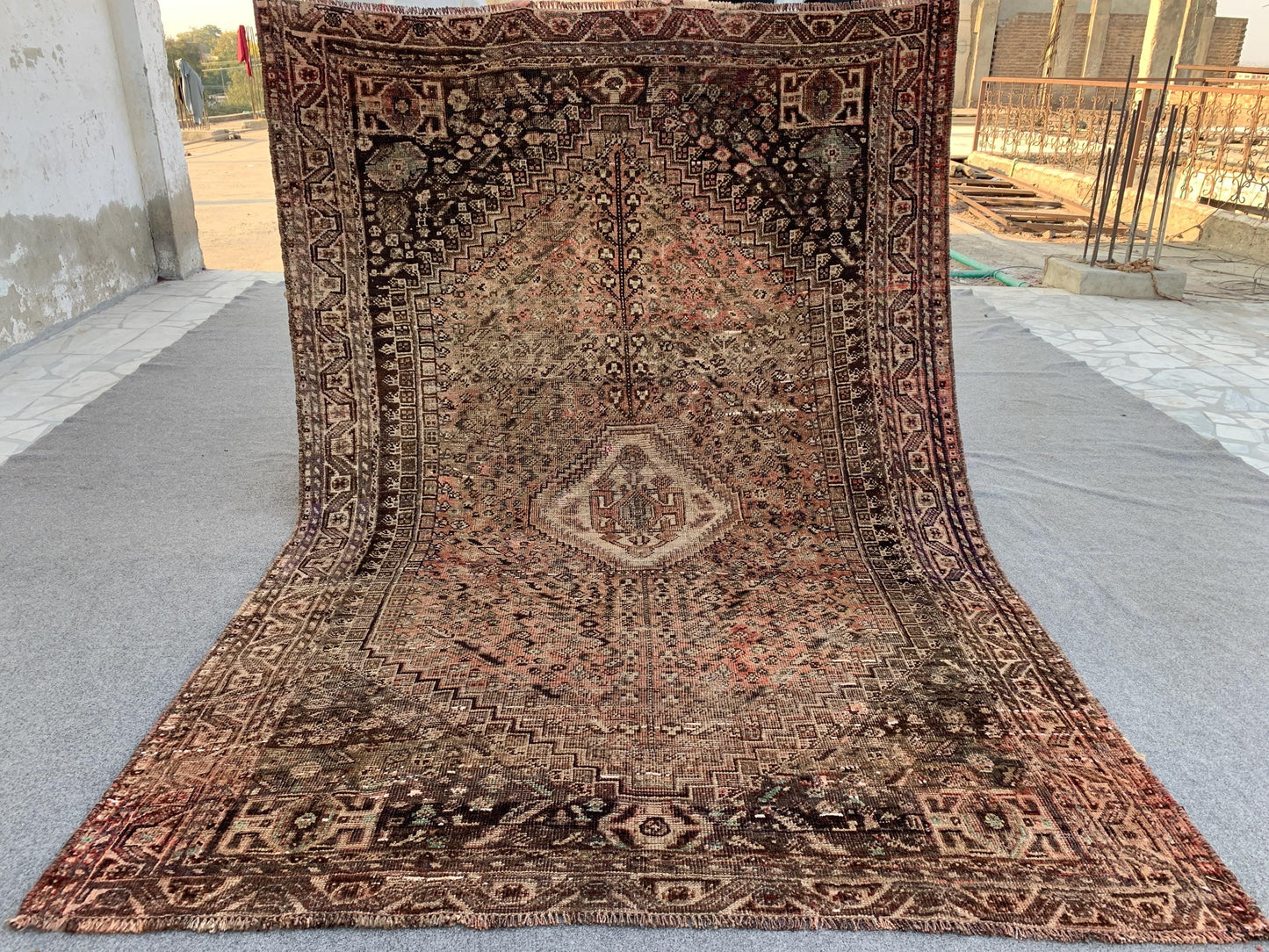 5x8 ft Antique Caucasian design Handmade Wool Rug