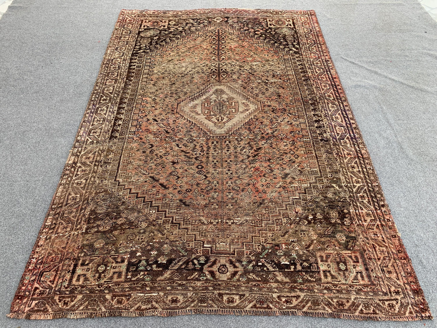 5x8 ft Antique Caucasian design Handmade Wool Rug