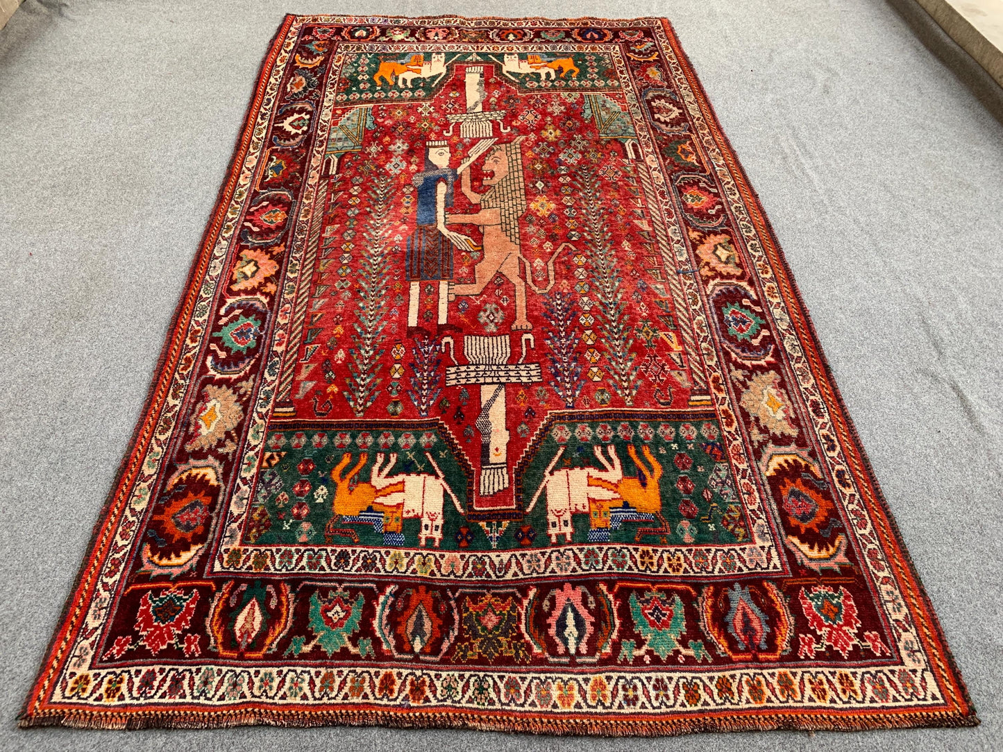 5x8 ft Pictorial Caucasian design Rug, Handmade Afghan Wool Rug, Oriental Animal Rug 1940s Antique Rug, Low Pile Rug Home Decor Bedroom Rug.