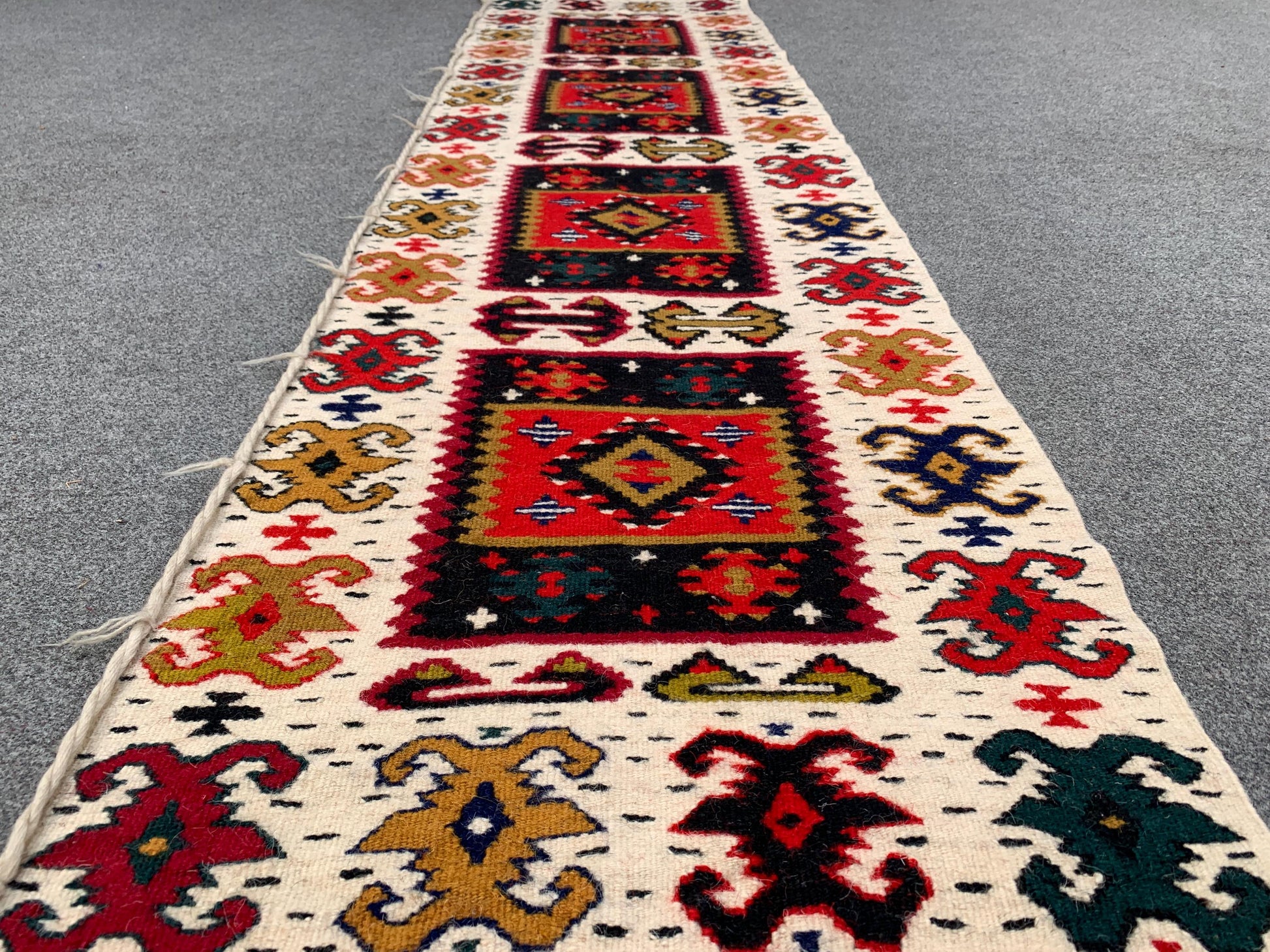 Runner kilim Rug 2x6 Ft Vintage Turkish design kilim Rug, Natural Hand knotted Runner kilim Rug, Oriental Wool kilim Rug, Hallway Runner Rug