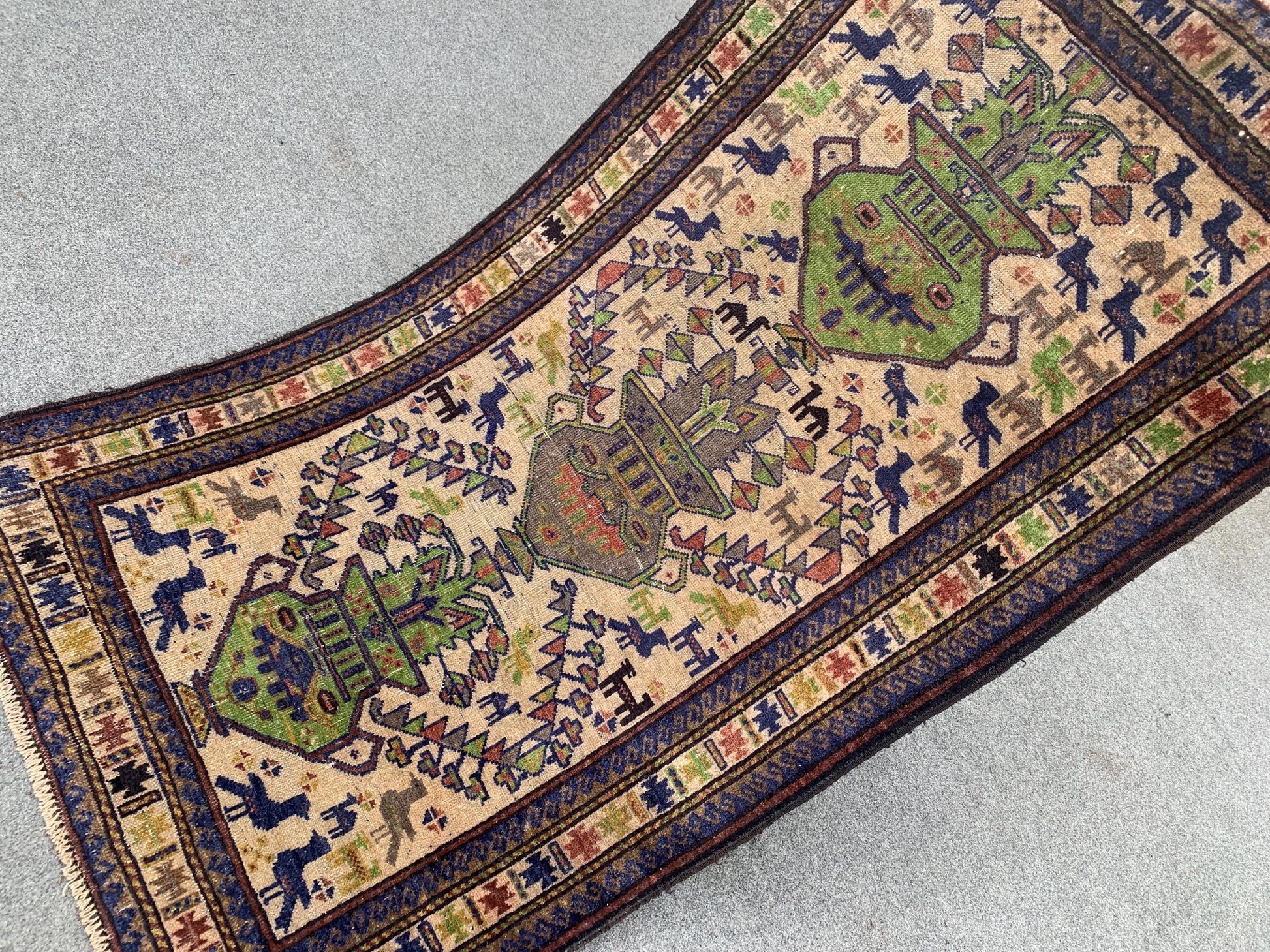3x5 Ft Vintage Pictorial Rug, Afghan Handmade Rug, Low Pile Rug, Antique Baluchi Rug Oriental Wool Rug, Rugs for Bedroom Kitchen Hallway Rug