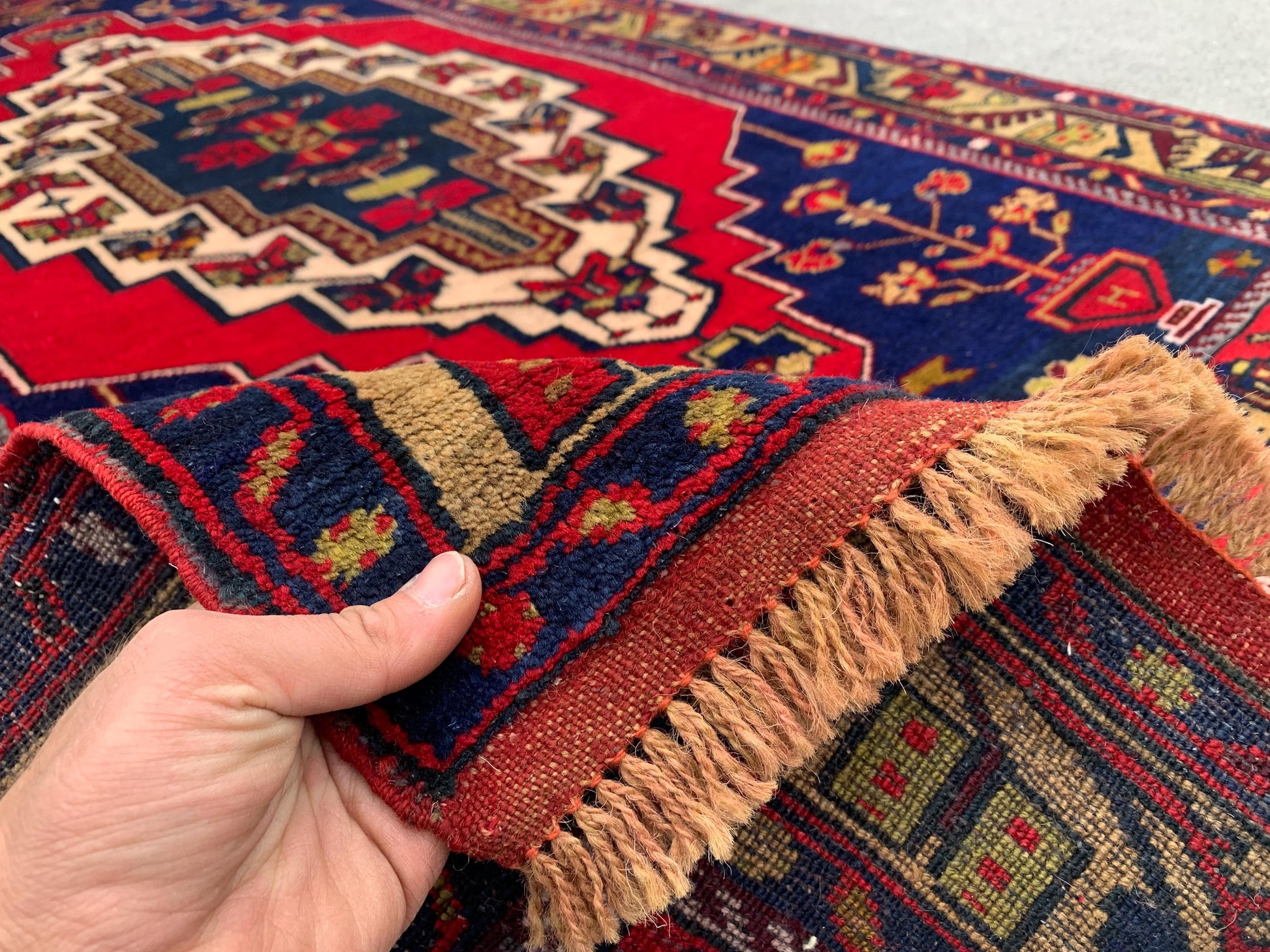 Vintage Afghan Rug, 4x7 Ft Floral design Rug, Hand Knotted Wool Rug, Geometric Area Rug, Best for Office Rug, Good Quality Rug, Bedroom Rug.